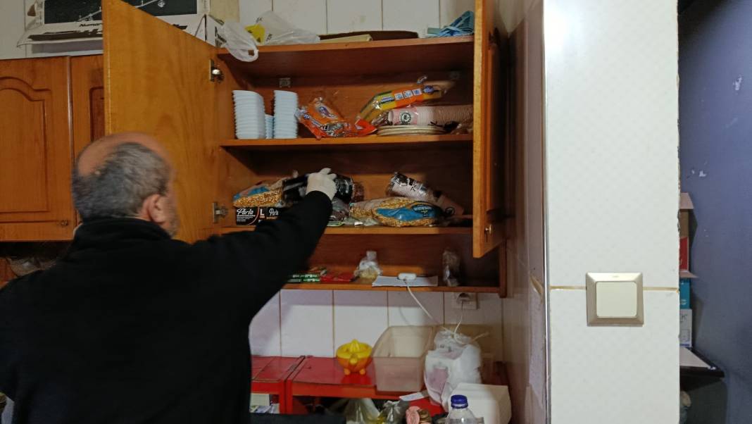 Fuhuş operasyonu: 26 kişi yakalandı, suç makinesi çıktılar! 5